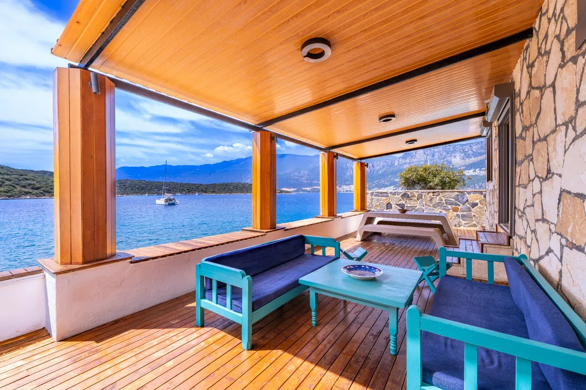 Interior Space - Sophisticated Design